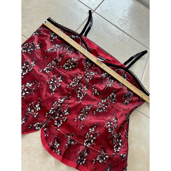 Torrid 4X Red & Black Embroidered Corset Satin and Lace, Velvet Straps - Picture 9 of 12